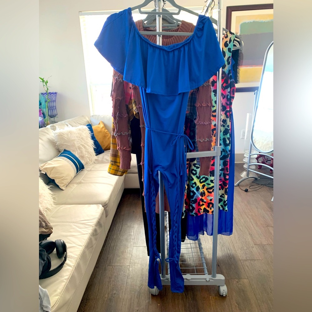 Off-the-shoulder bodycon jumpsuit with lace-up pants legs and belt, large